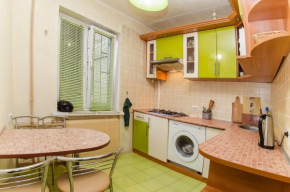 Гостиница VIP apartment on 14 Vidradnyi Avenue  Киев